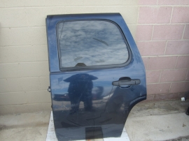 2007-2008-2009-2010-2011-2012-2013 CHEVY TAHOE YUKON LEFT REAR DOOR